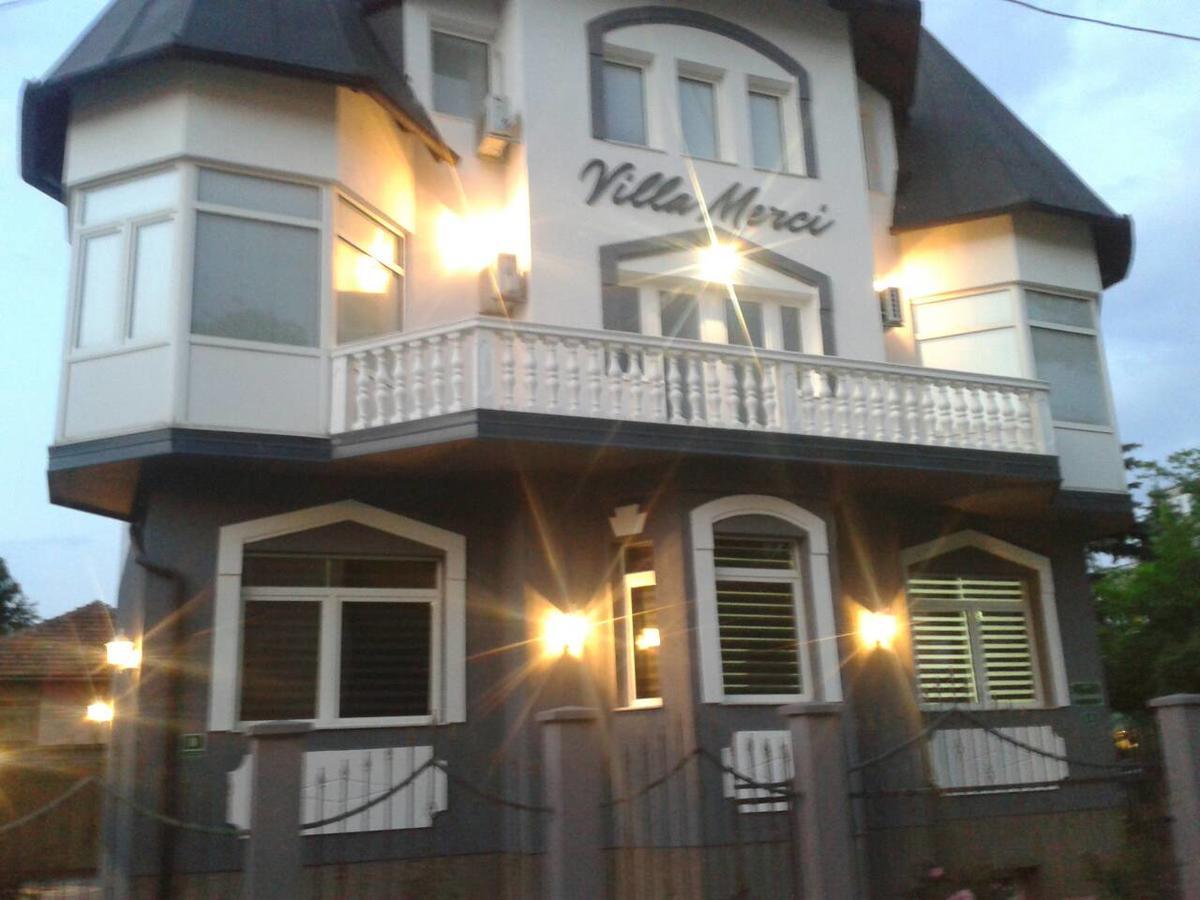 Apartment Villa Merci 塞拉耶佛 外观 照片
