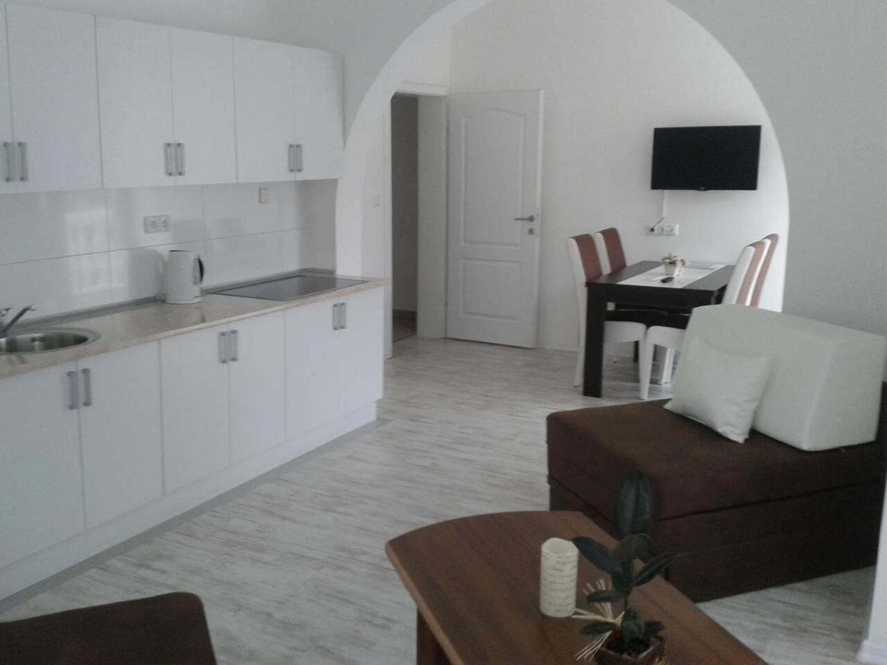 Apartment Villa Merci 塞拉耶佛 外观 照片