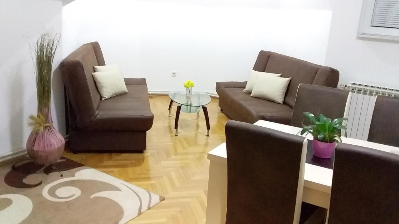 Apartment Villa Merci 塞拉耶佛 客房 照片