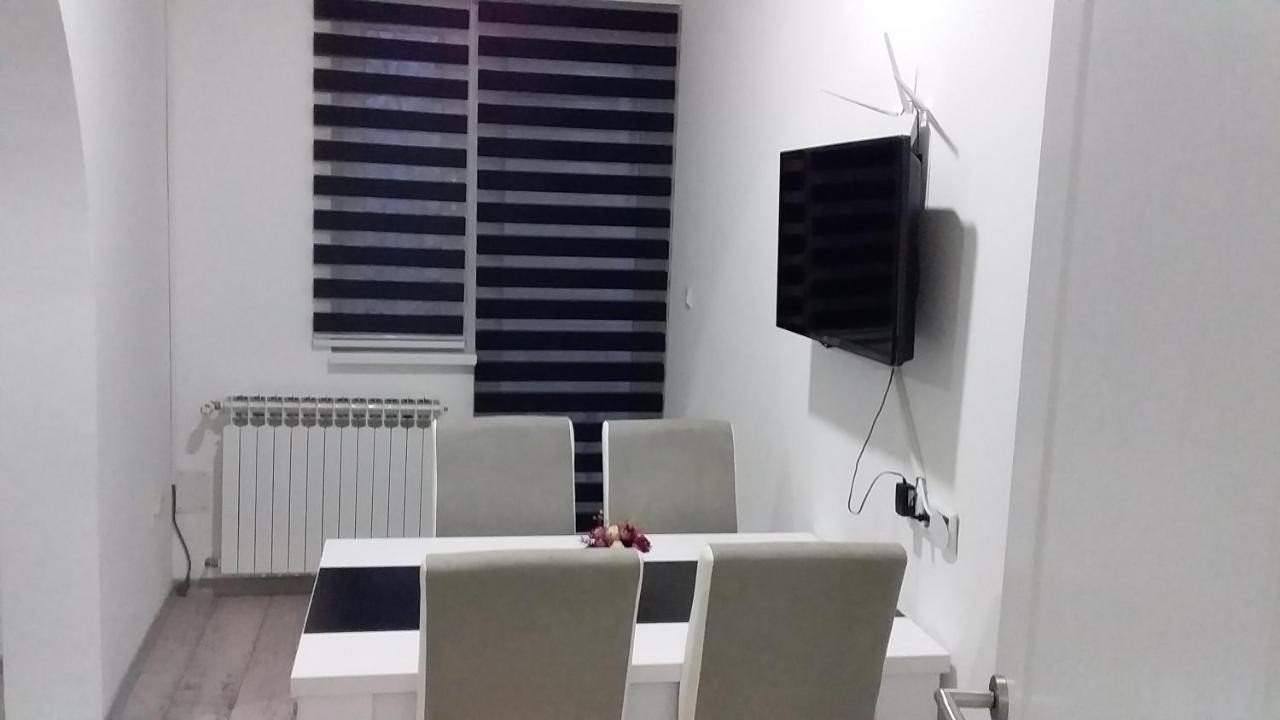 Apartment Villa Merci 塞拉耶佛 外观 照片