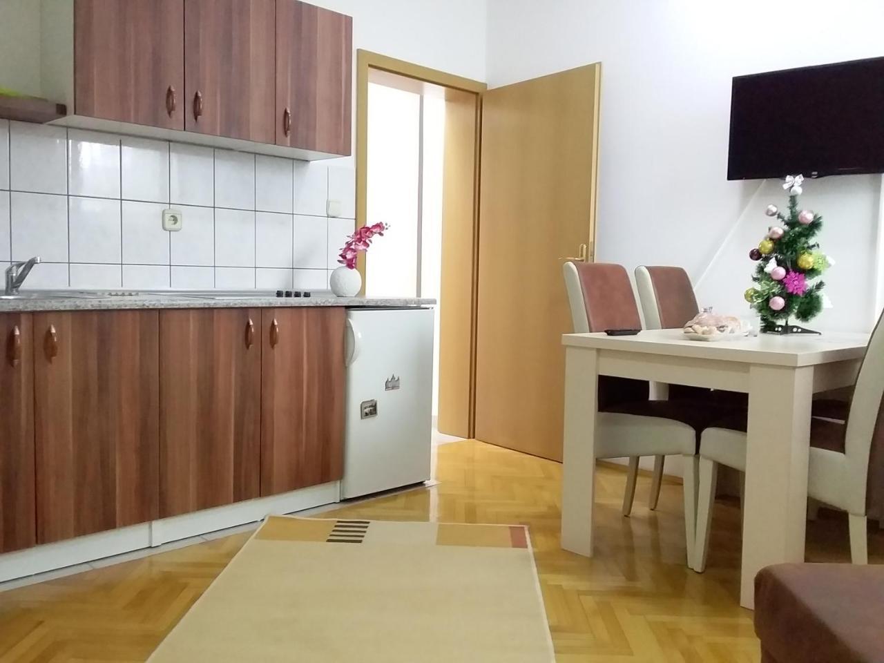 Apartment Villa Merci 塞拉耶佛 外观 照片