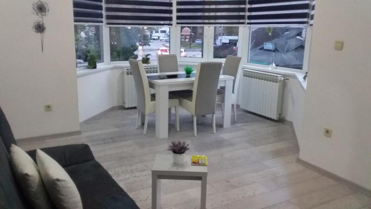 Apartment Villa Merci 塞拉耶佛 外观 照片